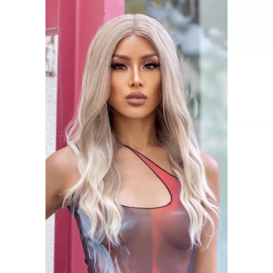 13*2" Lace Front Wigs Synthetic Long Wave 24" 150% Density in Medium Blonde Highlights