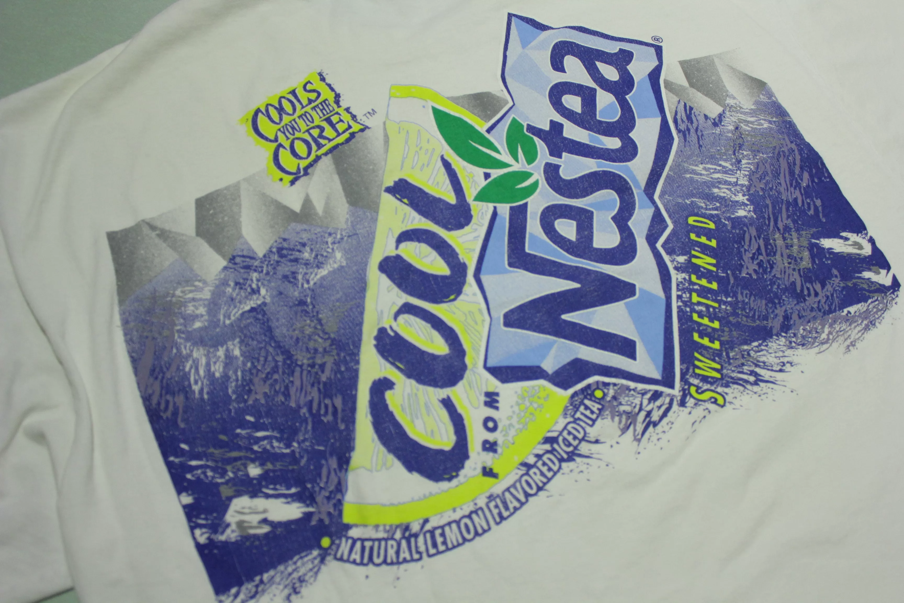 Cool Nestea Lemon Flavored Sweetened Ice Tea Vintage 90's Promo T-Shirt