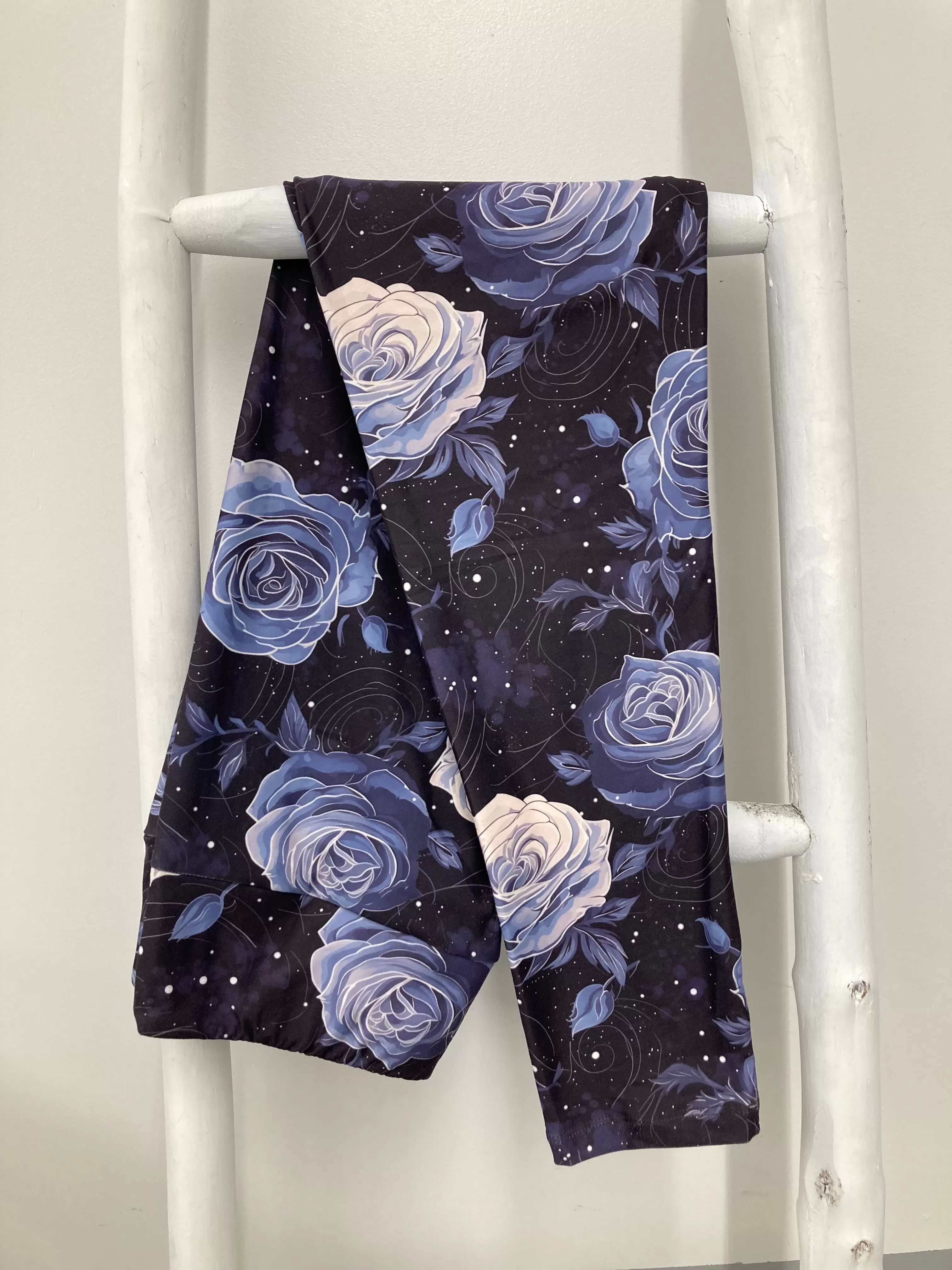 Midnight Bloom in Classic Leggings