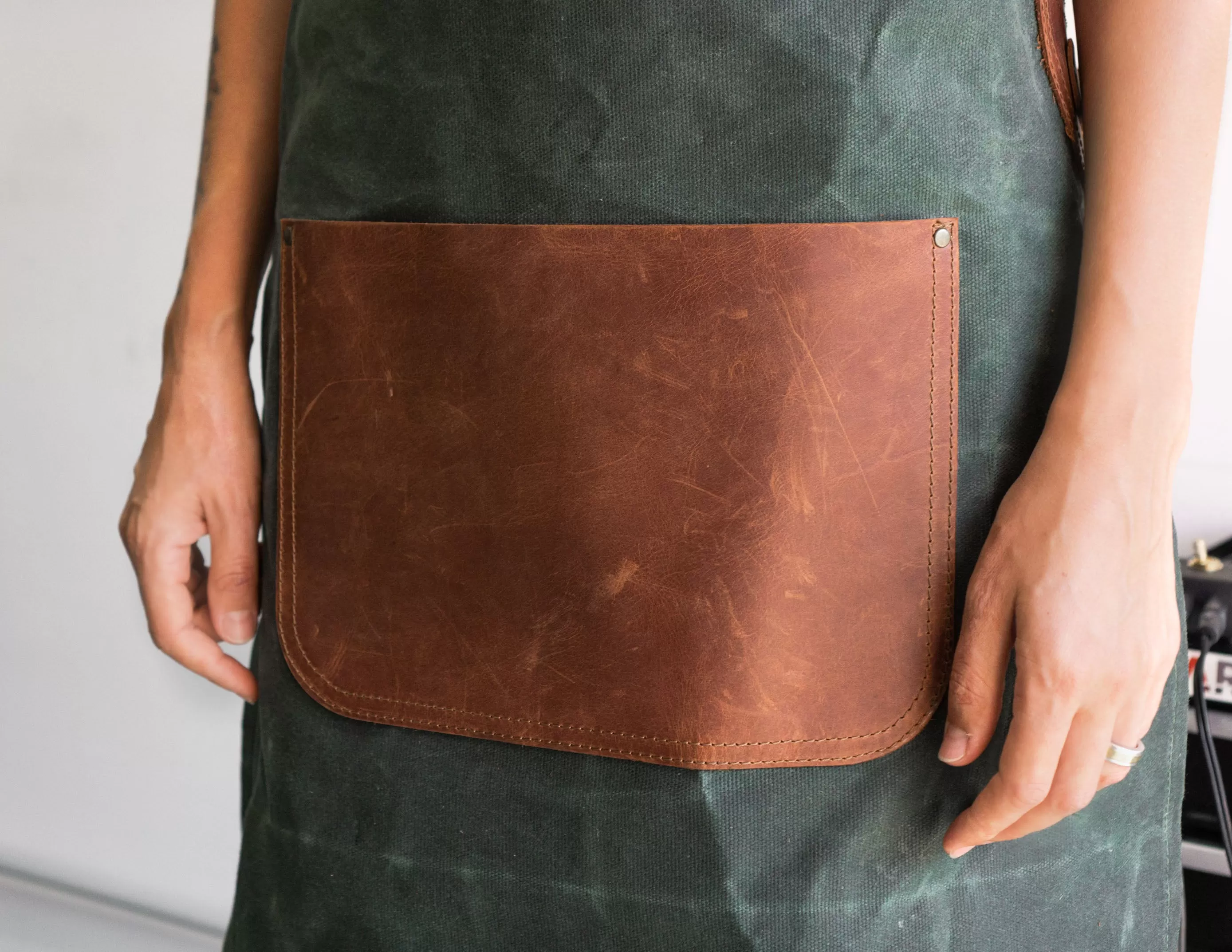 Personalized Workshop Apron | Waxed Olive Сanvas & Brown Leather