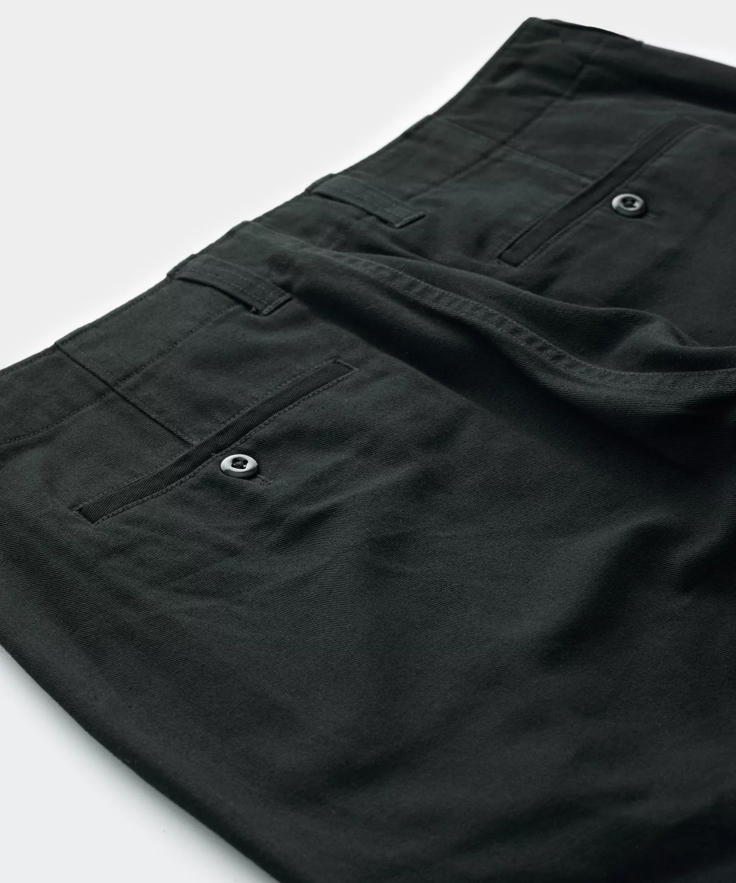 Straight Fit Favorite Chino in Pitch Black