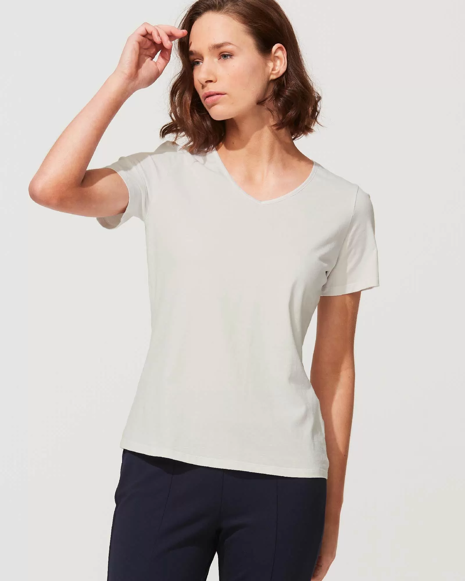 SUPIMA COTTON VEE SATIN TEE