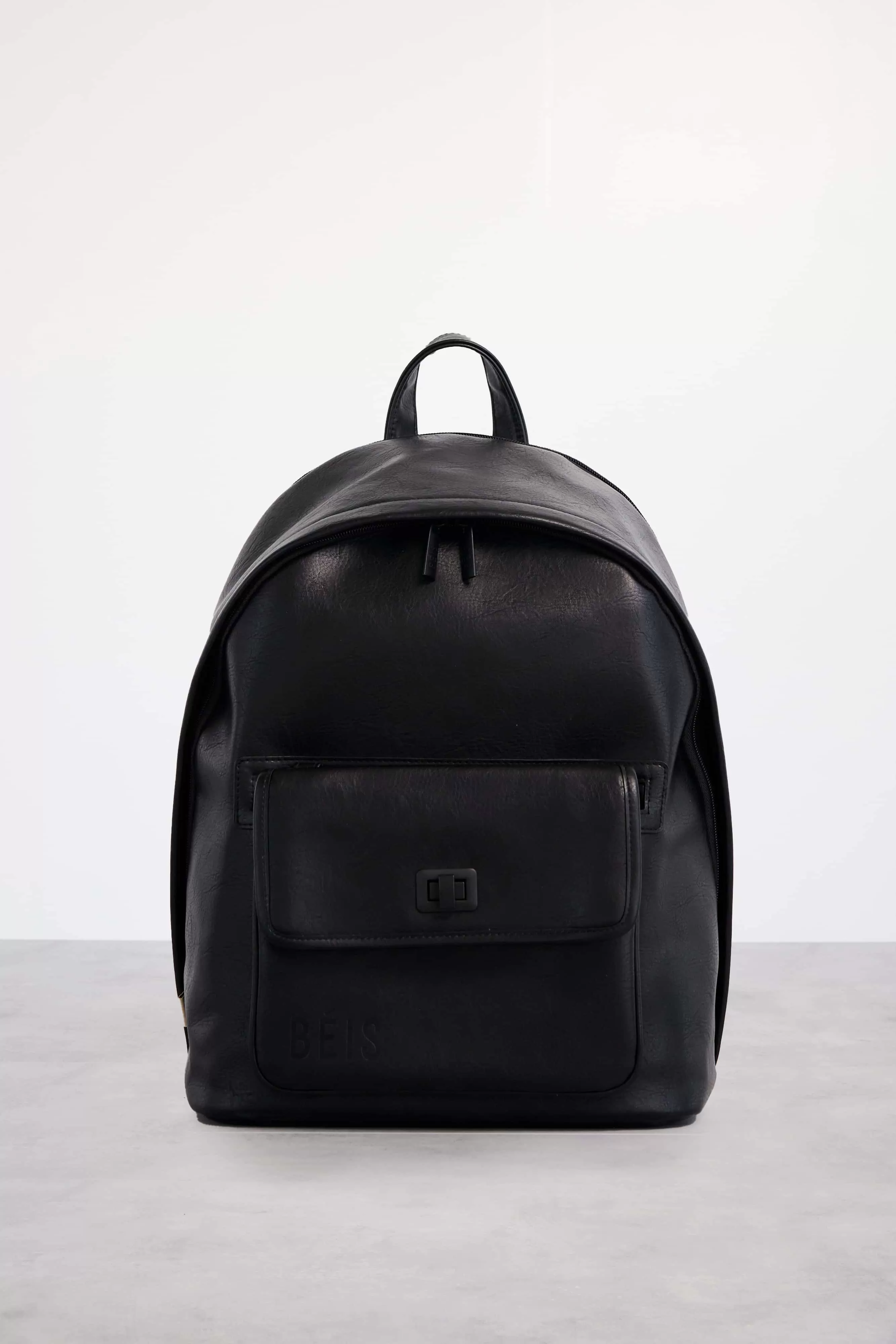 The 2-In-1 Backpack in Black